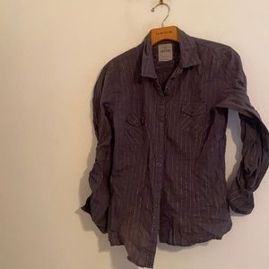 KIRRA PURPLE BUTTON DOWN SHIRT LARGE